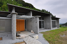 石の家（Stone House） 海 建... wp-content/uploads/2013/12/w1201jurc-urse12.jpg