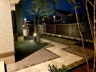 羽生市O様邸|変形地と高低差を克服したス...