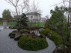 前橋市H様邸|「石門」と「赤松」が織りなす四季の庭。図面を超えた現場の...