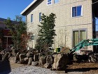 館林市 造園 外構 「落ち葉も楽しむ雑木...