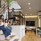 地下室と大空間リビングが実現したこだわり... https://www.yuyuhome.co.jp/photo/gallery/6/ga61_slide_s_1.jpg