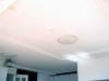 天井には防音効果と断熱効果のある珪藻土ノイズレスを施工  １００インチプロジェクターの映像を大きな音で楽しめますね