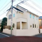施工事例 - 高気密高断熱と蓄熱式床暖房... https://www.welldone.jp/wp-content/uploads/2025/11/CIMG3030-822x617-1-480x480.jpg