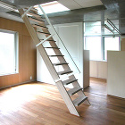 Y-House　ギャラリー　アトリエ　オ... SpaceFiles/03work/01juutaku/19Yhouse/19photo/26stair-3f.jpg