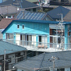 屋上庭園に暮らす家　賃貸併用住宅