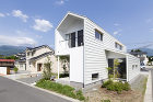 B邸 | 城取建築設計事務所 | 長野県... https://shiro-tori.com/shirotori_wp/wp-content/uploads/2025/04/91Z4300.jpg