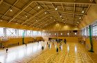 赤穂中学校体育館 | 城取建築設計事務所... https://shiro-tori.com/shirotori_wp/wp-content/uploads/2025/04/20131018_033.jpg