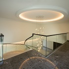 アールヌーヴォー的デザインの透明なガラス... https://www.nishizaki.co.jp/lsc/upfile/works/01/27/127_1_org.jpg