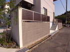 駐車場をしっかり確保した外構　廿日市市|... https://www.modern-h.jp/wp-content/uploads/R0019782.jpg