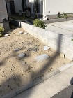 緑化スリットがポイントのアプローチ　広島...