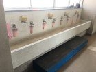 小学校の手洗い場 人造研ぎ出し仕上げ補修...