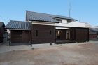 ウッドデッキを囲む家 三重 注文住宅の依...