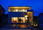 土間緑のある家