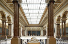 ベルギー王立美術館｜納入先｜ピクチャーレ... http://www.takiya.com/works/belgie/images/photo01.jpg