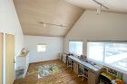 フレキシブルな間取りの子供部屋。扉を2つ設けており、中央に壁や家具を設置することで部屋を分割することができます。