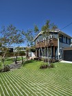枕木アプローチでリフォームガーデン｜ユニ... リビオ緑化80 芝ブロック