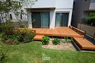 食育の庭に寛ぎの庭｜トヨタホーム愛される... 家庭菜園ウッドデッキ全景