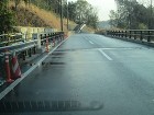 交通安全施設工事　安威川ダム　左岸道路安全施設設置工事