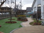 サークル花壇の映えるお庭　郡山市Ｂ様邸 全景2