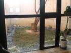 小空間を石と砂利で・・・　郡山市Ｓ店様