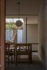 野村の家 | 深山知子一級建築士事務所・... http://fukayama-architects.jp/wp-content/uploads/2021/04/072-_BBB8966-ToLoLo-Studio.jpg