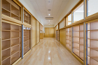 ?大屋根をもつ家型の保育園?　ほうりんこ...