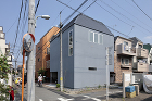 立面の家 - 株式会社 稲山貴則建築設計... http://ineyama.jp/wp-content/uploads/2020/03/nishikoyama_001.jpg