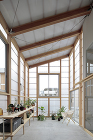 内庭の家 - 株式会社 稲山貴則建築設計... http://ineyama.jp/wp-content/uploads/2019/07/fujiitei_009.jpg