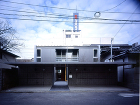 森下建築総研 / Osamu Moris... 03.works/2004.12_metal_house/photos/01.jpg