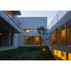 伊東建築計画室−浜芦屋の家 http://www.ito-arch.com/images/hamaashiya_05_s.jpg