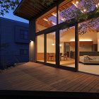 暮らしを、愉しむ家 | TEKTON｜テ... https://tekton-arch.com/wp-content/uploads/image/1QLS1995-300x300.jpg