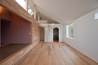吉川の住まい｜埼玉｜吉川｜店舗併用住宅｜... https://image.jimcdn.com/app/cms/image/transf/none/path/s2b5c0d08498af109/image/i0f9da6ce93782940/version/1619759892/image.jpg