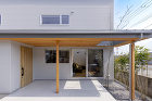 美崎町の家｜滋賀県の建築設計事務所・建築... https://alts-design.com/cms_wp/wp-content/uploads/2022/03/misakihouse-1-scaled.jpg