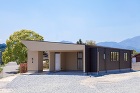 HFK House - アルテクト デザ... https://image.jimcdn.com/app/cms/image/transf/none/path/s09325c6fc15cc1eb/image/iacc09f6deabd2f0f/version/1517709404/image.jpg