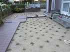 雑草対策でグランドカバーを使い、草引きを...