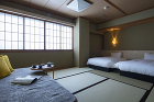 祇園 料理旅館 花楽 - 株式会社 久和... https://kuwahara-aa.com/wp/wp-content/uploads/2022/08/ryuori-ryokan-karaku_-1-7.jpg