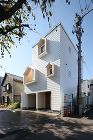 Small House : 山内圭吉建築... 敷地面積25坪の狭小住宅