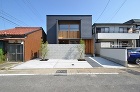 名古屋の建築家　久保田英之建築研究所の作... kubotaarc/worksphoto/works/whouse/geometric%20house/nnt01.jpg