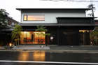 BLACK PAINT 嵐山店 | 私た...