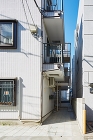 無接道敷地に建つ住宅 / House w...