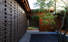 WORKS | 真銅祥一朗 建築設計事務... 大阪府和泉市にある中庭の家の外観実例写真