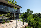 View terrace house i... 神戸市の山手に建つ眺望の良い住宅の外観