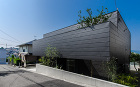 View terrace house i... 兵庫県明石市に建つ借景のある家,ガルバリ...