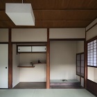 床の間 正面の壁は断熱材を上貼りしたうえで新たに塗りなおしたものです 床の間 正面の壁は断熱材を上貼りしたうえで新たに塗りなおしたものです