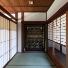 木村哲矢建築計画事務所 | 湖西の弁柄の... 床の脇にありました仏壇はそっくり残して半...