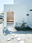 大阪の白いコートハウス - 建築実例 -... wp-content/uploads/2023/07/03.jpg