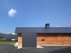 B社山口factory : 風景に溶け込...