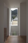 T/N 邸: 神社の参道に面する住宅 _src/46786/t08.jpg
