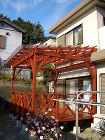 屋根付きウッドデッキとガーデンチェアー２脚を購入