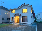 - コスモ建設 https://www.cosmokensetsu.co.jp/wp/wp-content/uploads/2021/05/sapporo-maeda-rubimh-night-exterior-2.jpg